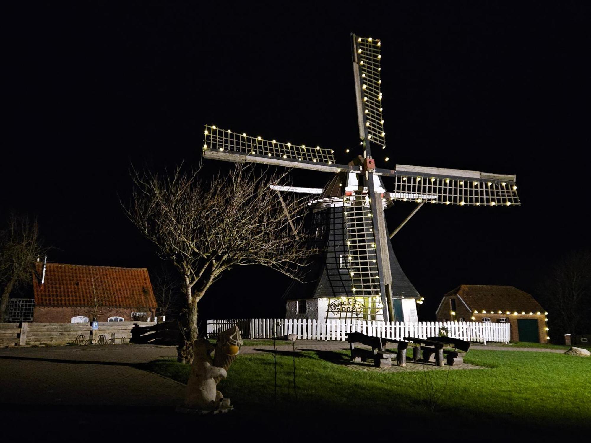 Smittshoern 3 - Nordsee Erdgeschosswohnung Mit Eingezaeunten Garten, Kamin Und Lounge! Altfunnixsiel Exterior foto